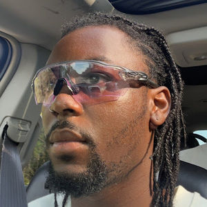 Meet your Posher, Micah